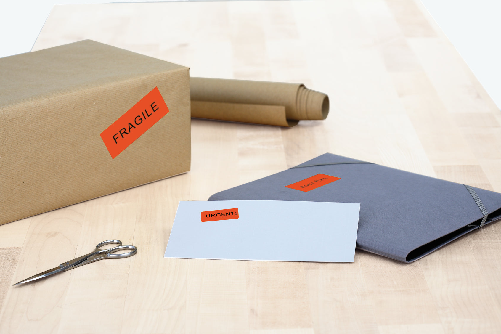 Coloured Labels A4, 70 x 37mm, Red, Removable